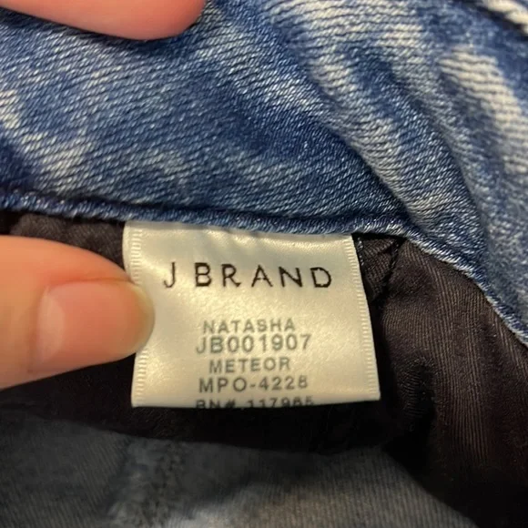 J Brand Natasha Sky High Crop Skinny in Meteor exposed button - Picture 10 of 12